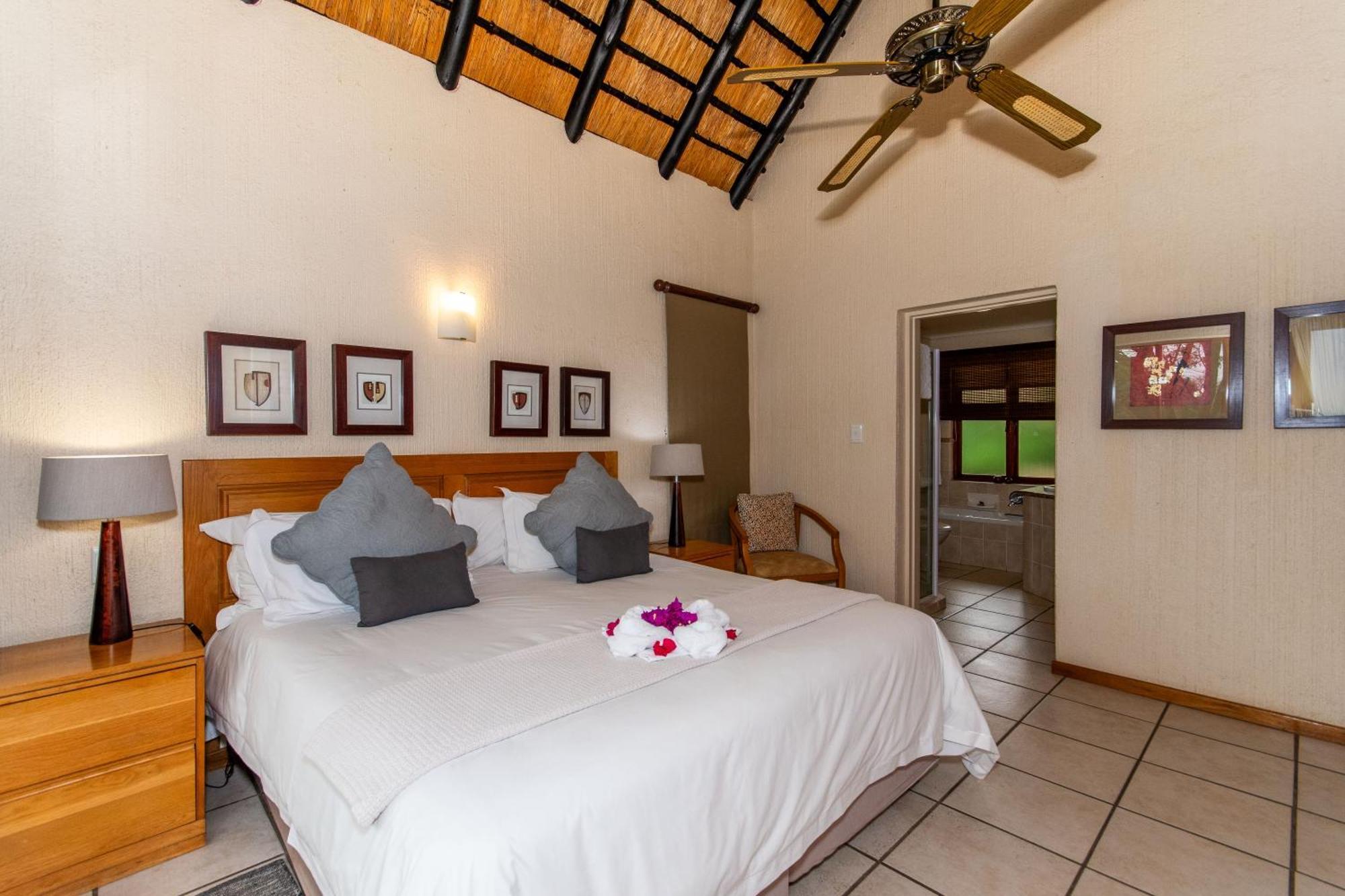 Kruger Park Lodge Unit No 441 With Private Pool Хейзивю Екстериор снимка